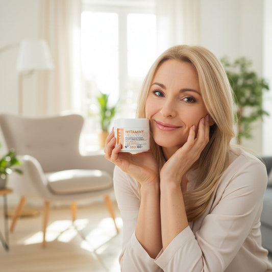 Krem przeciwzmarszczkowy 60+ – jak wspiera skórę dojrzałą i dlaczego jest niezbędny w codziennej pielęgnacji?